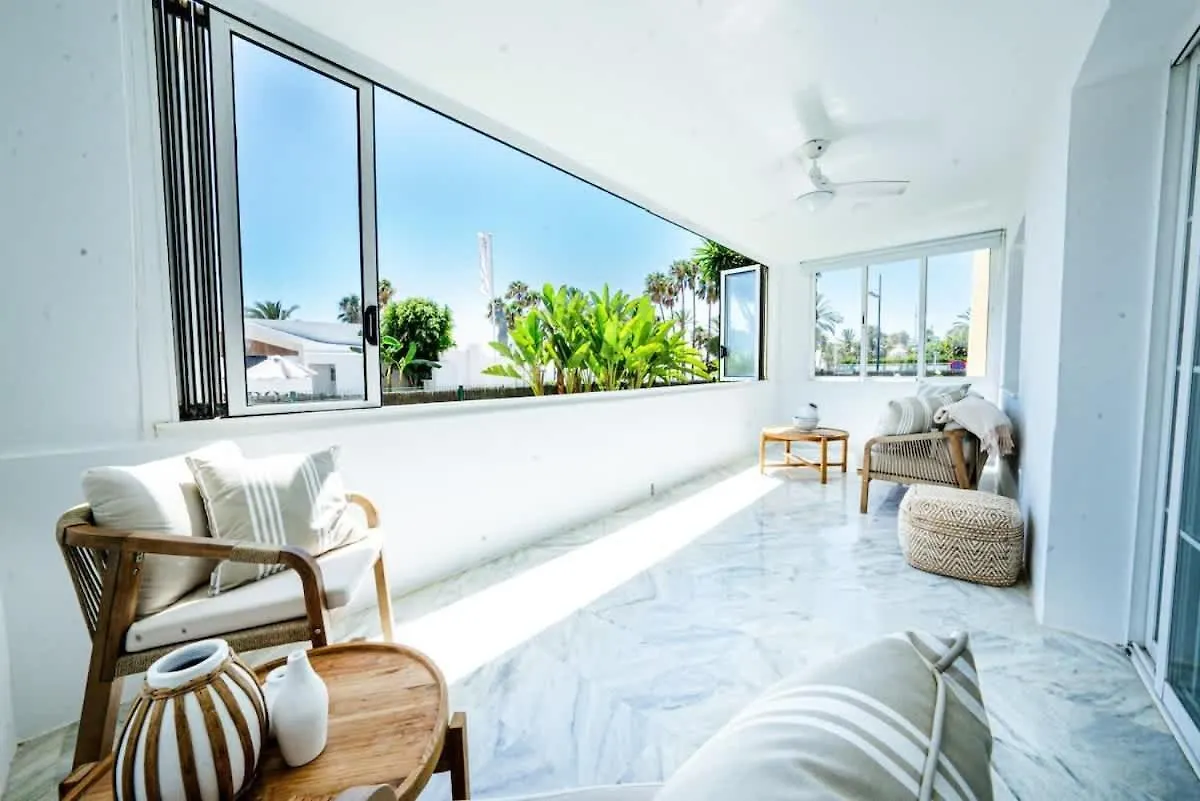 Vistamar, 3 Bedroom Apartment 50 Meters From The Beach Marbella